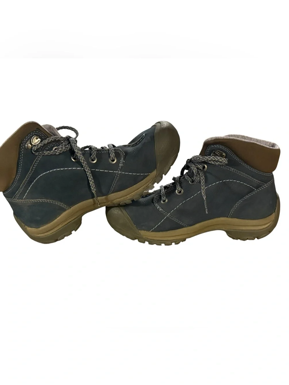 KEEN Women's Kaci Winter Mid Waterproof Boots. 6.5.